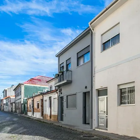 A Francos Gyn Lovers * Porto